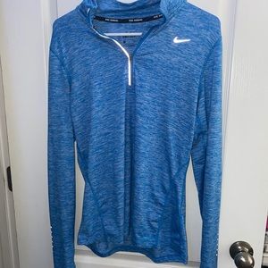 nike quarter zip up